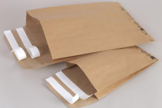 Papierversandtasche 360x100x560+100mm mit Doppelfixverschluss